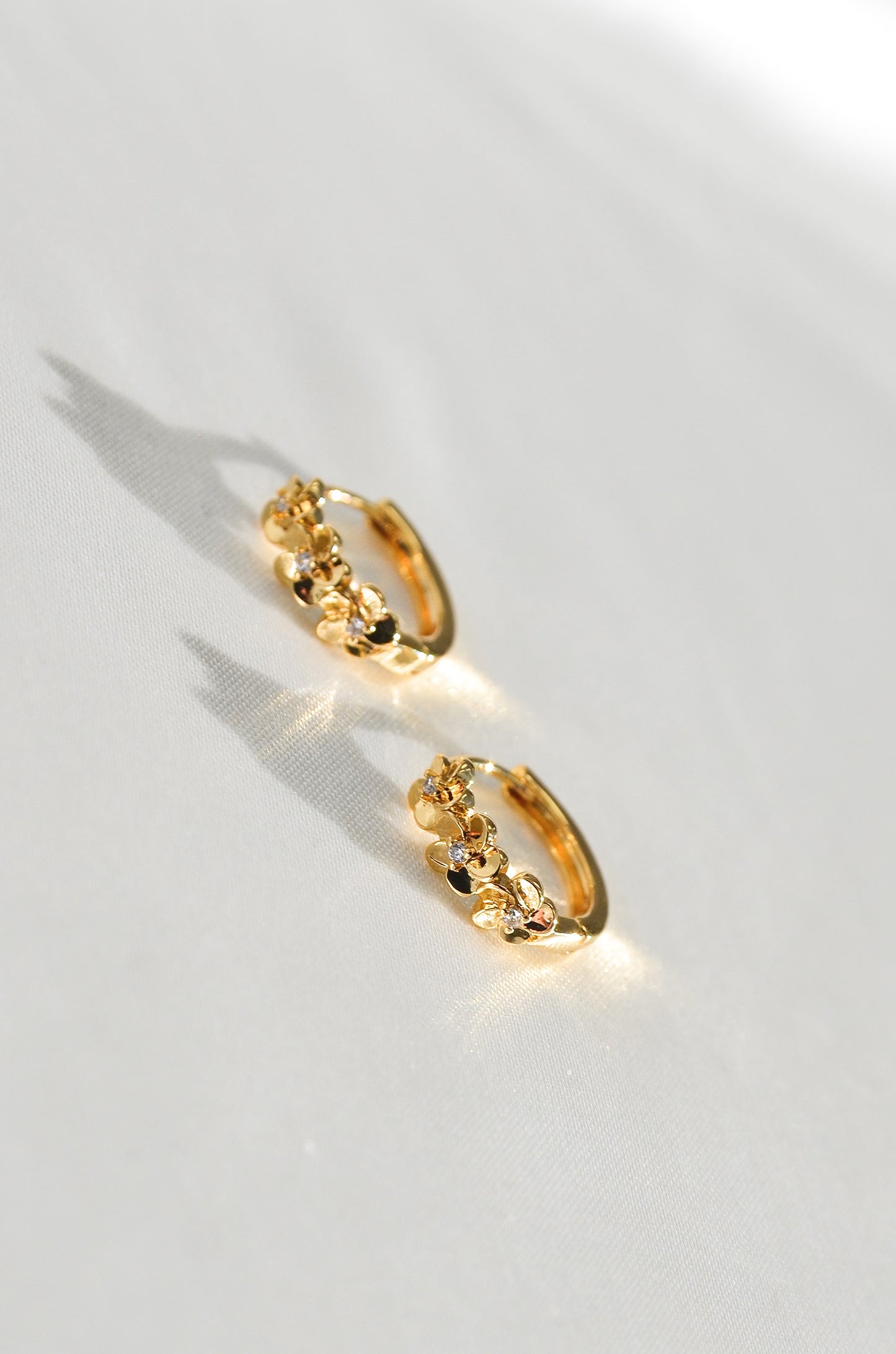 DAINTY HIBISCUS FLOWER EARRINGS