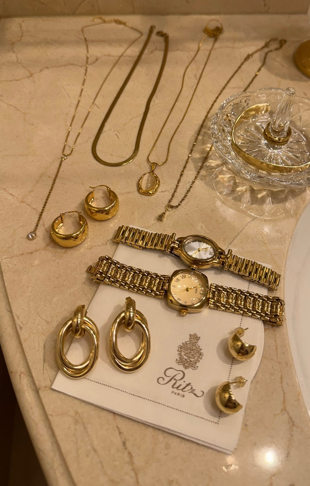 LIV GOLDEN VINTAGE WATCH
