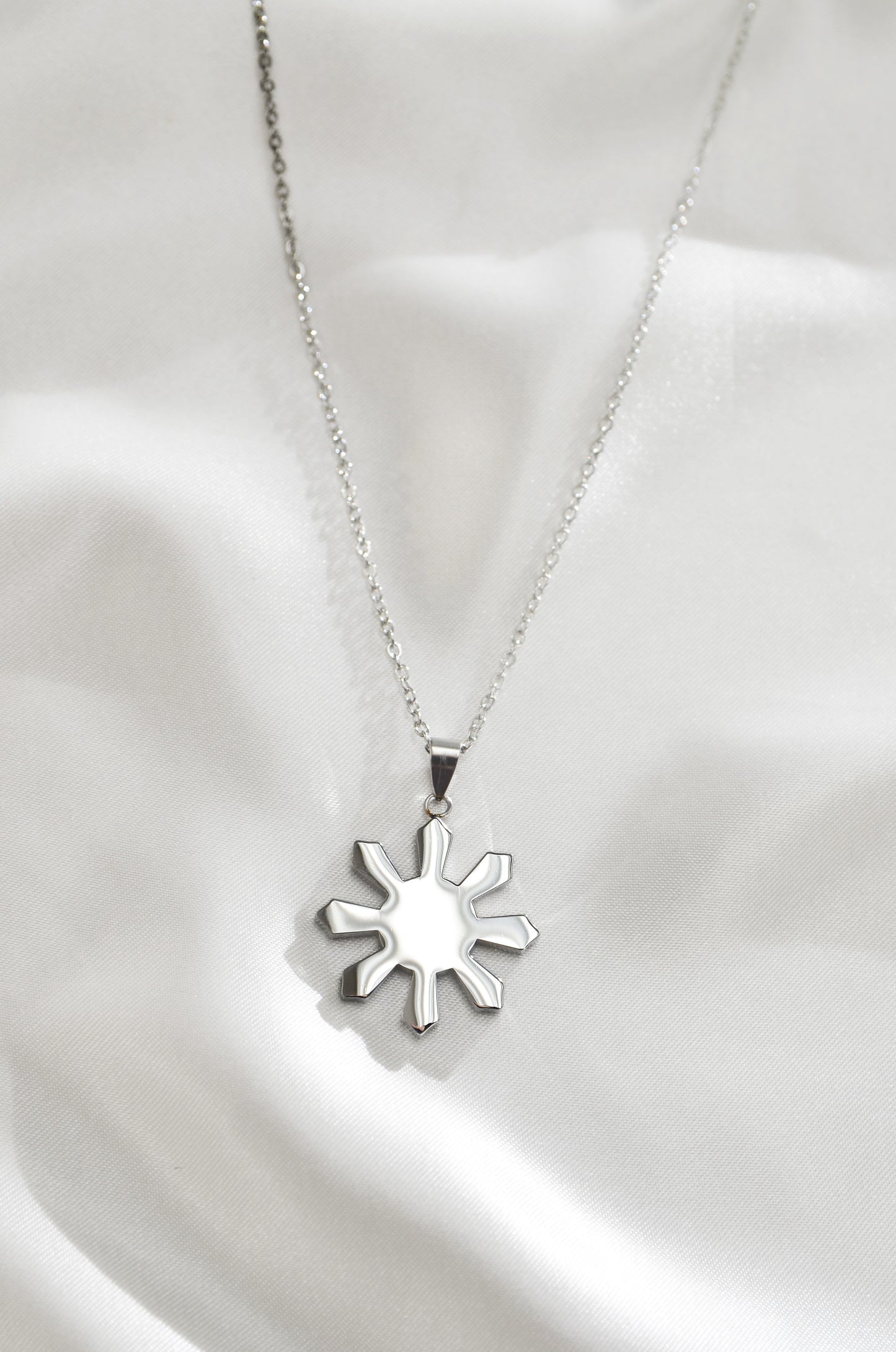 MABUHAY SUN NECKLACE