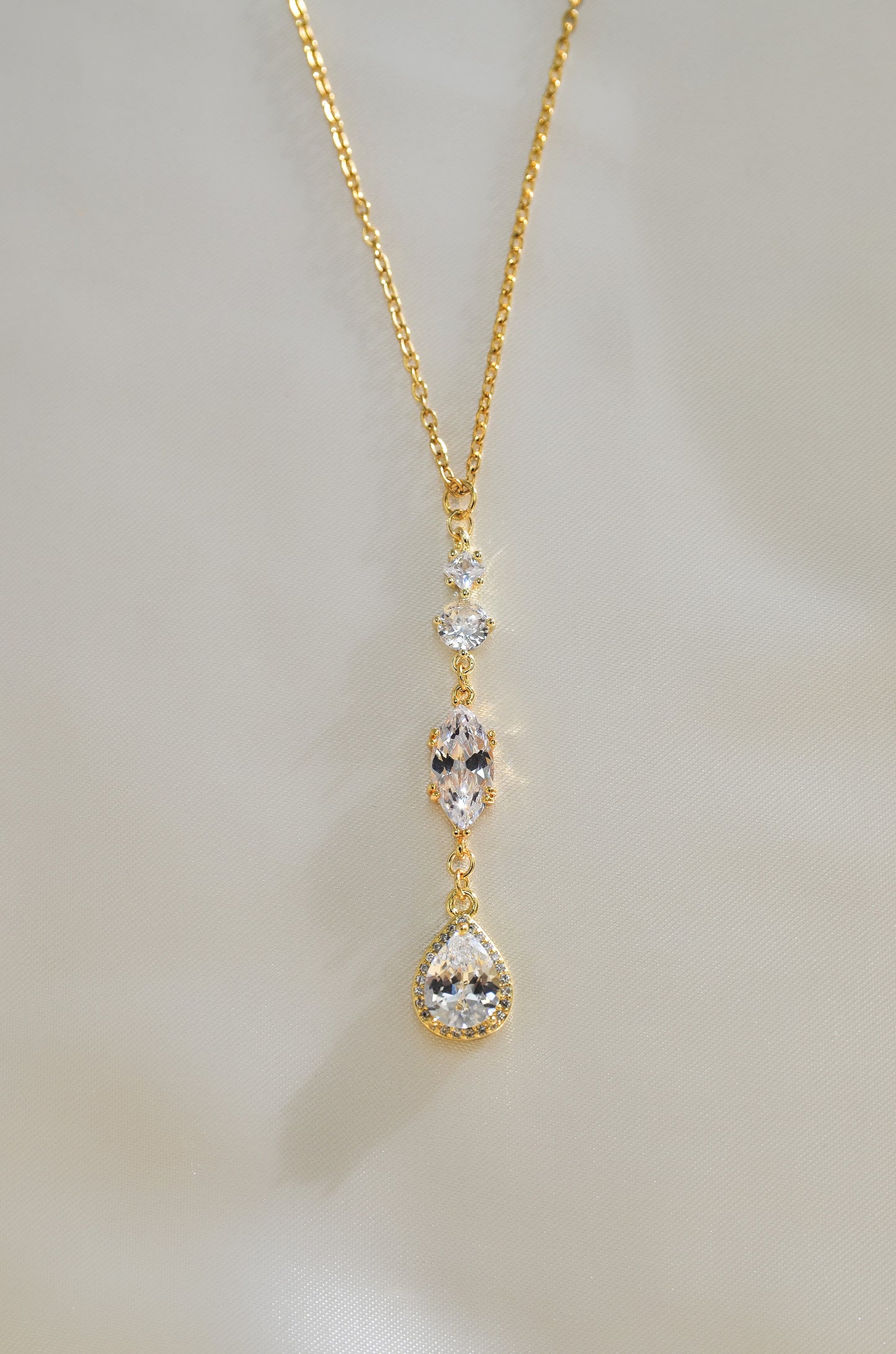 VINTAGE FILIPINIANA DIAMOND DROP NECKLACE