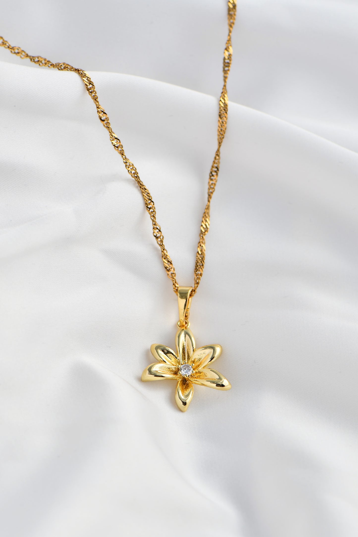 SAMPAGUITA FLOWER NECKLACE