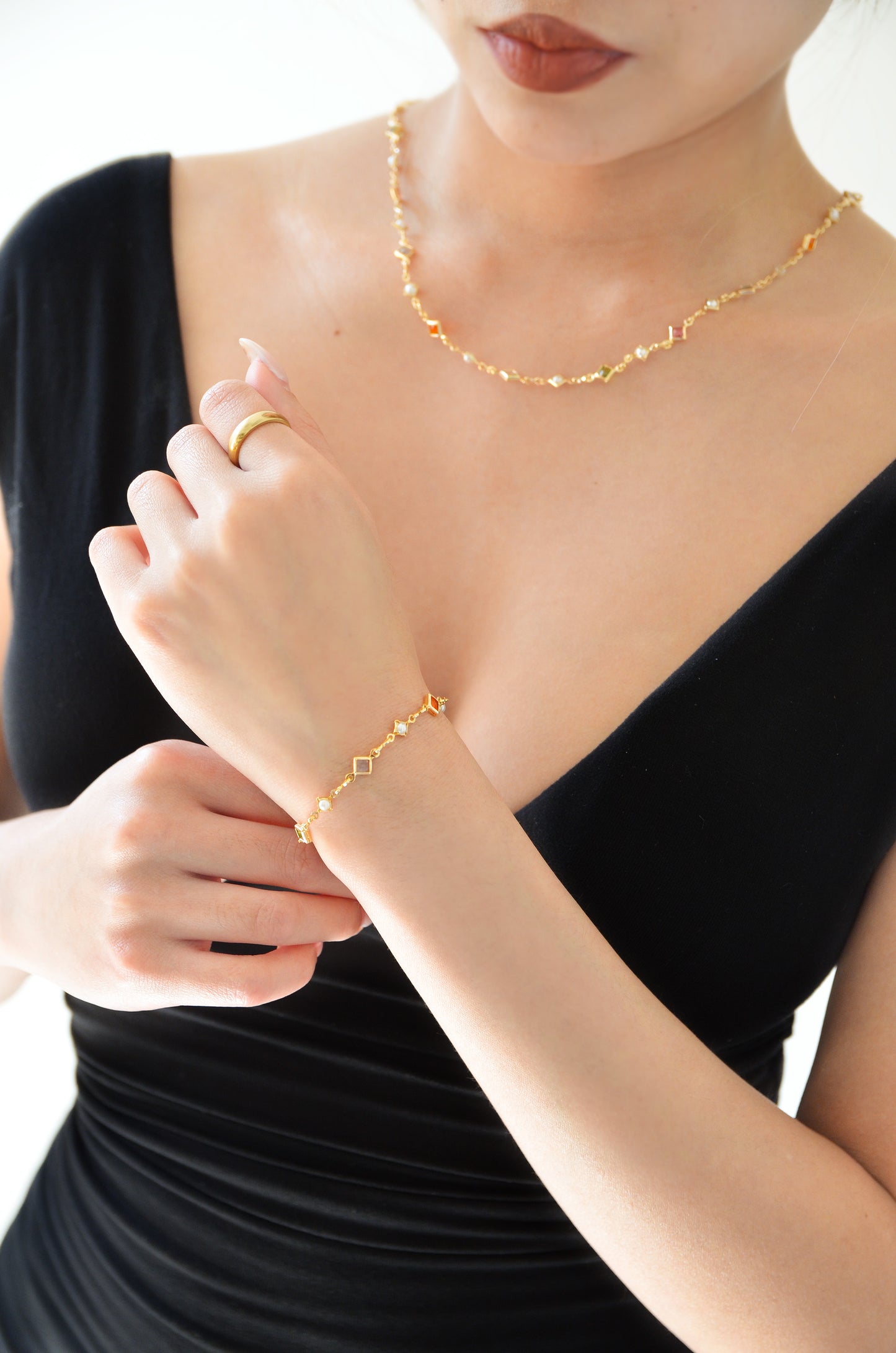 HALO HALO PEARL CRYSTAL BRACELET