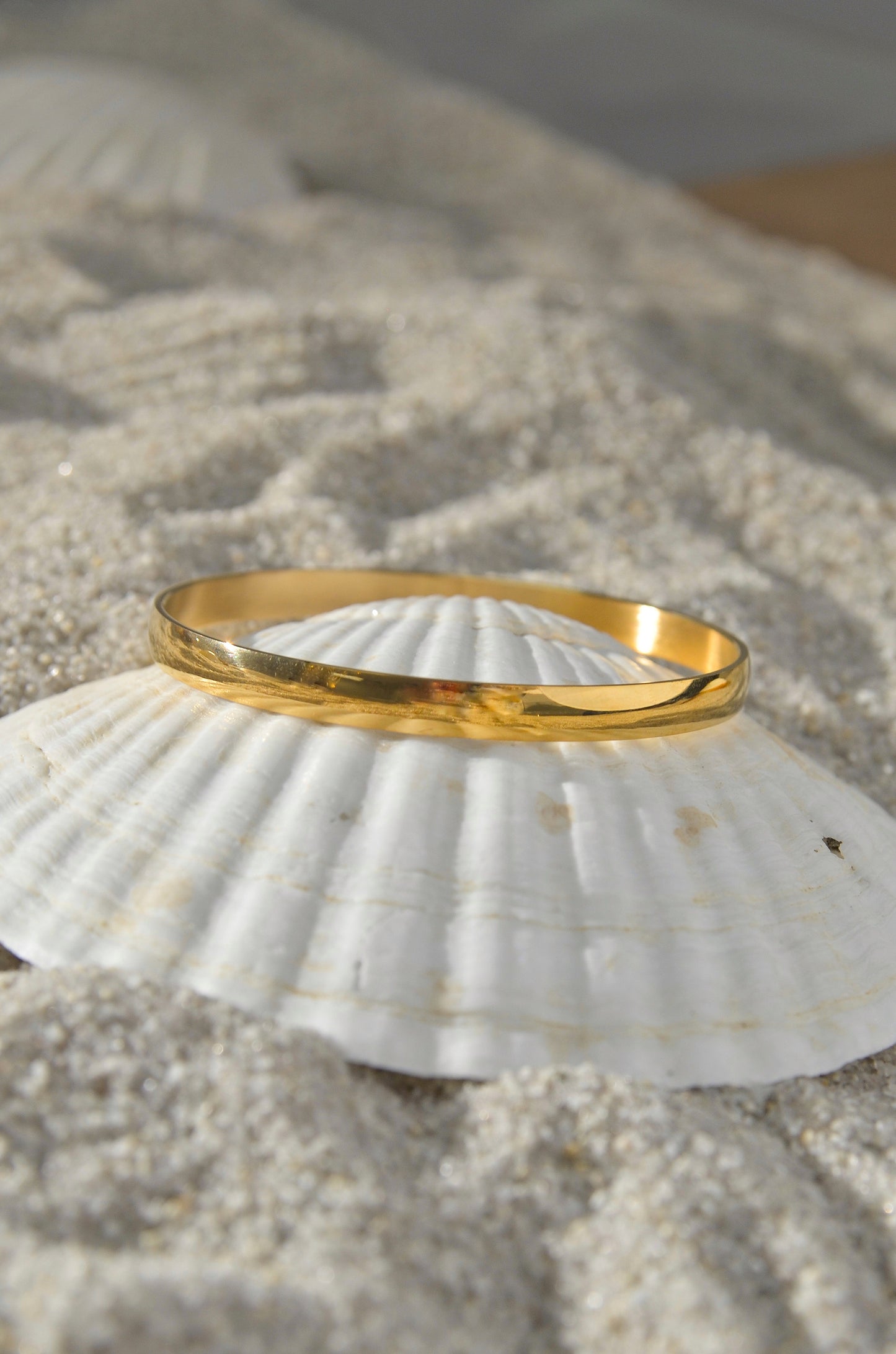 CLASSIC BANGLE BRACELET