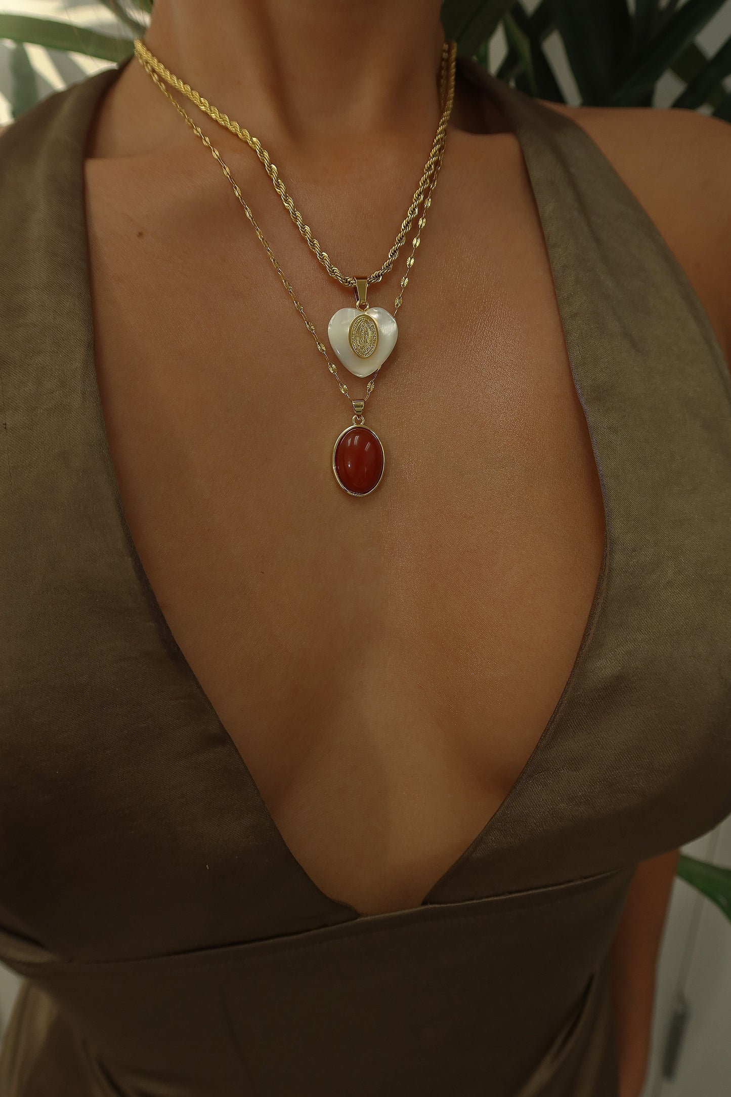 CARNELIAN ATTRACTION AMULET