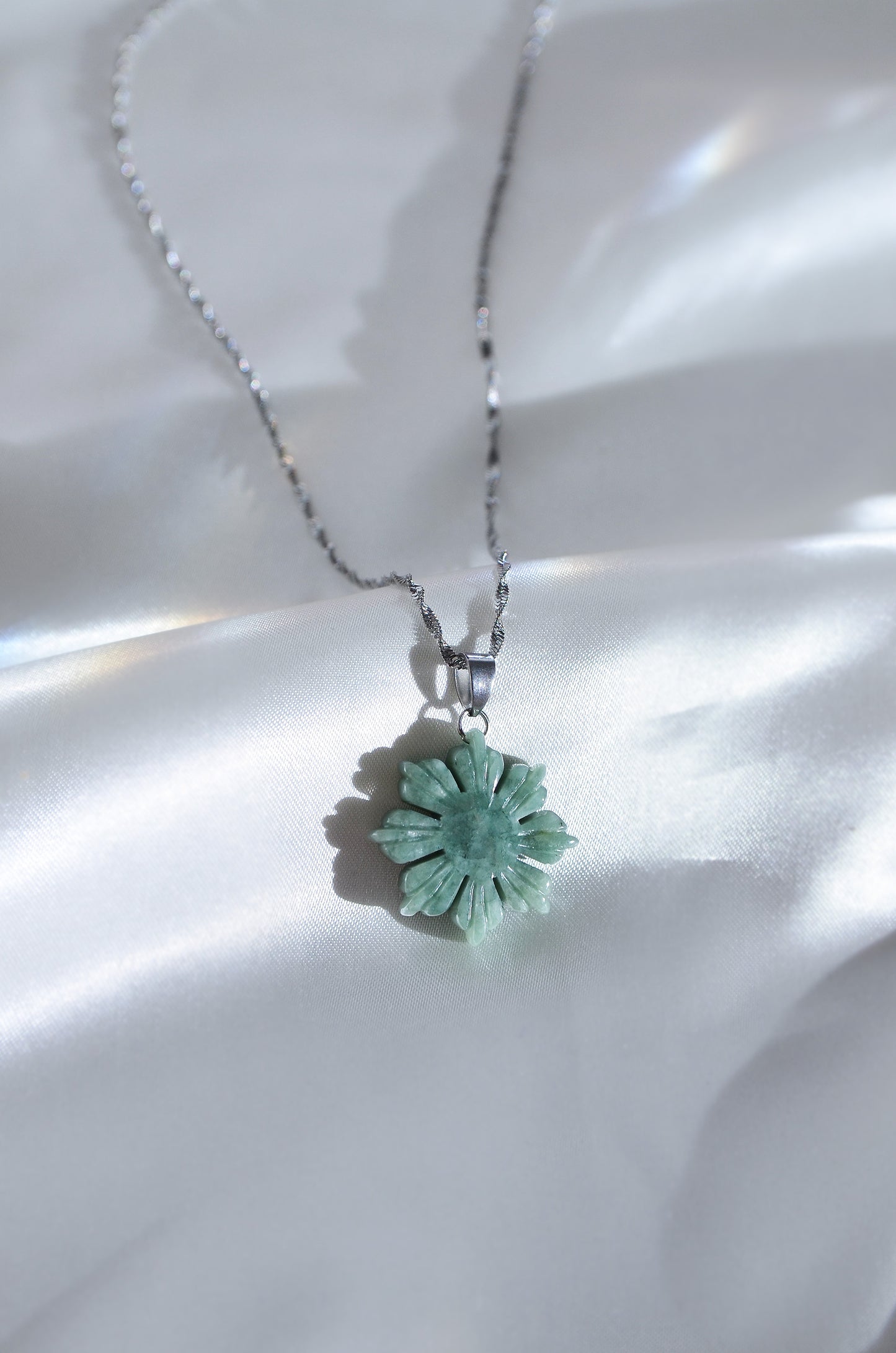 JADE MABUHAY SUN NECKLACE