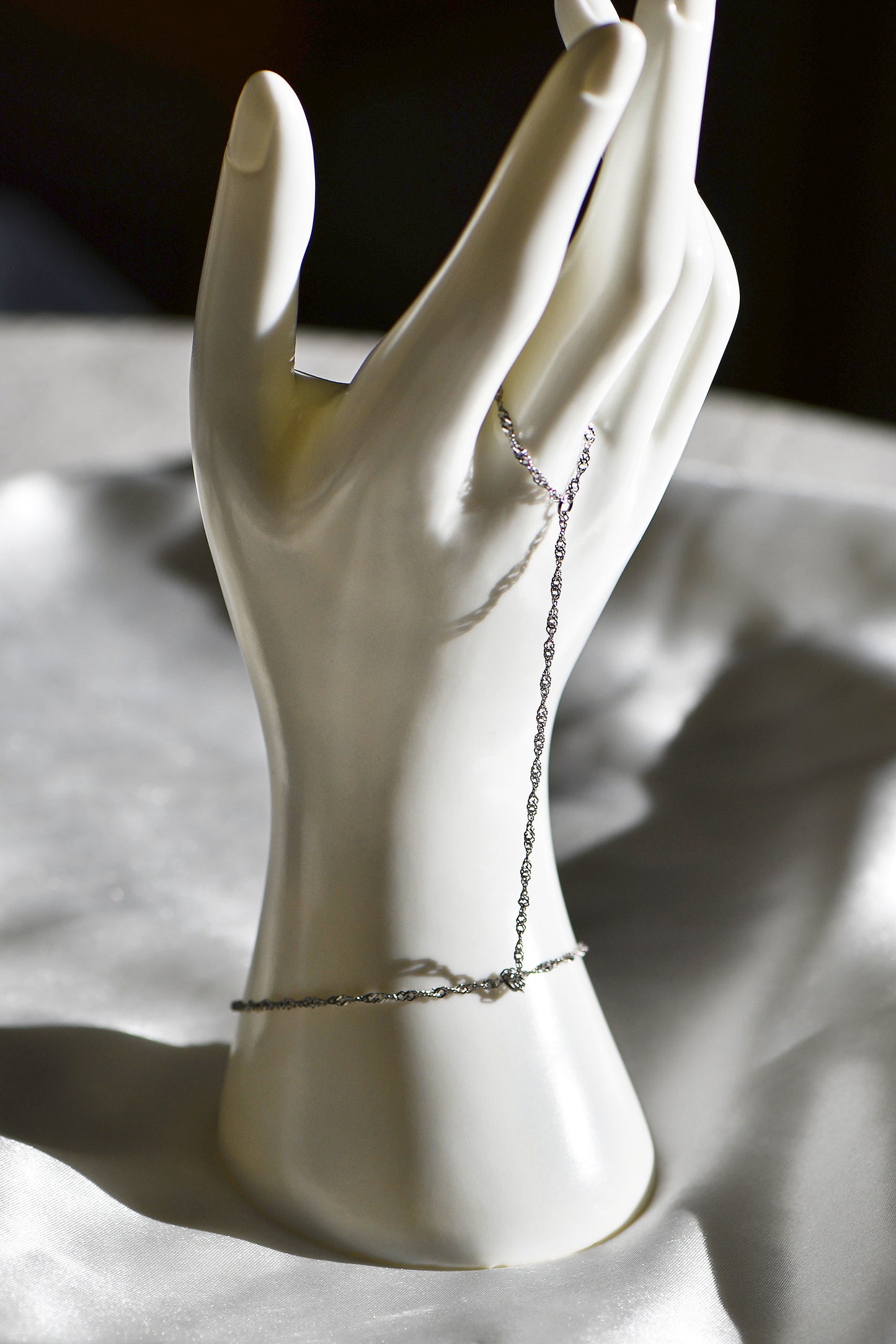 MANILA HAND CHAIN
