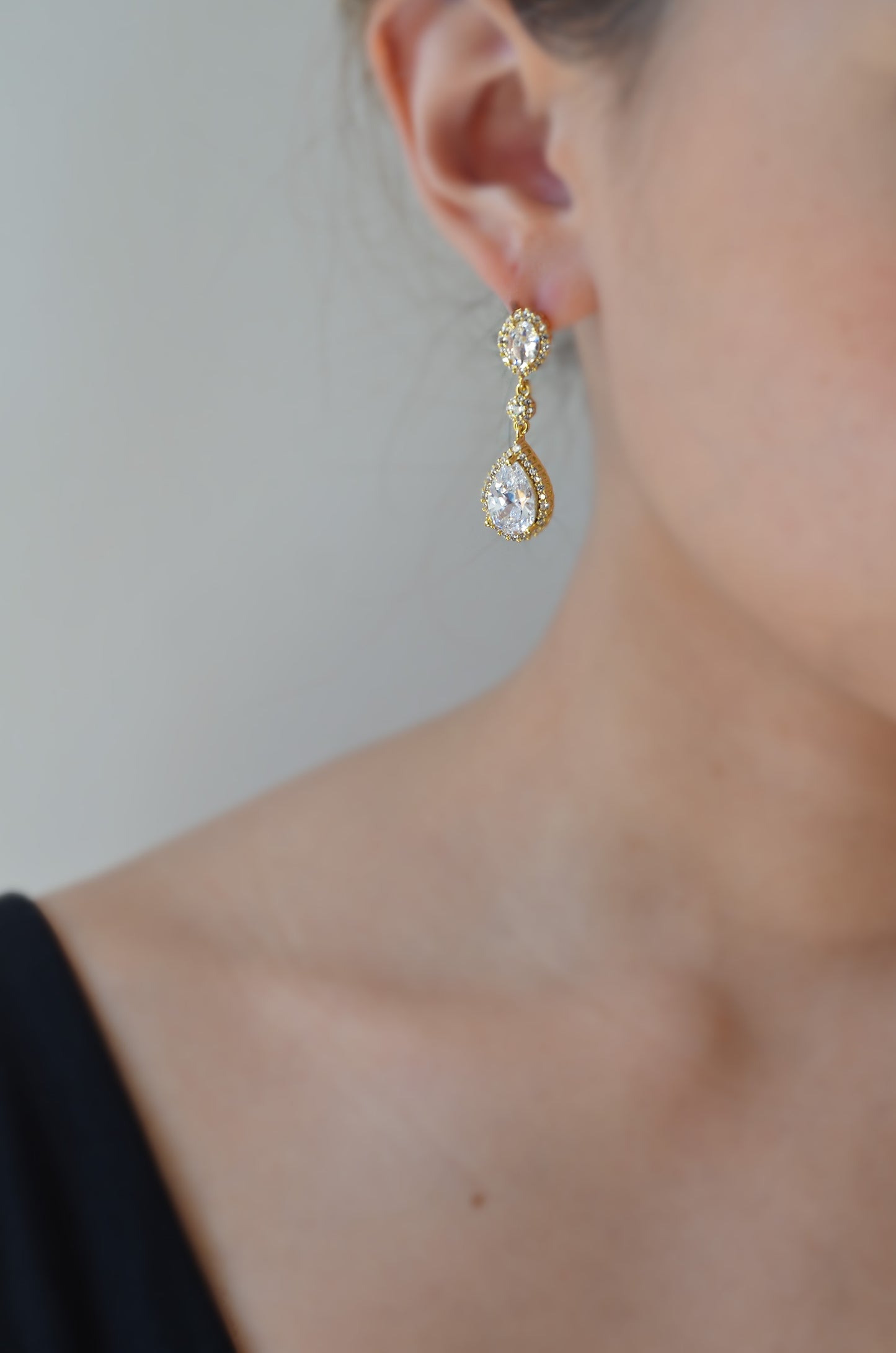 FILIPINIANA DIAMOND DROP EARRINGS