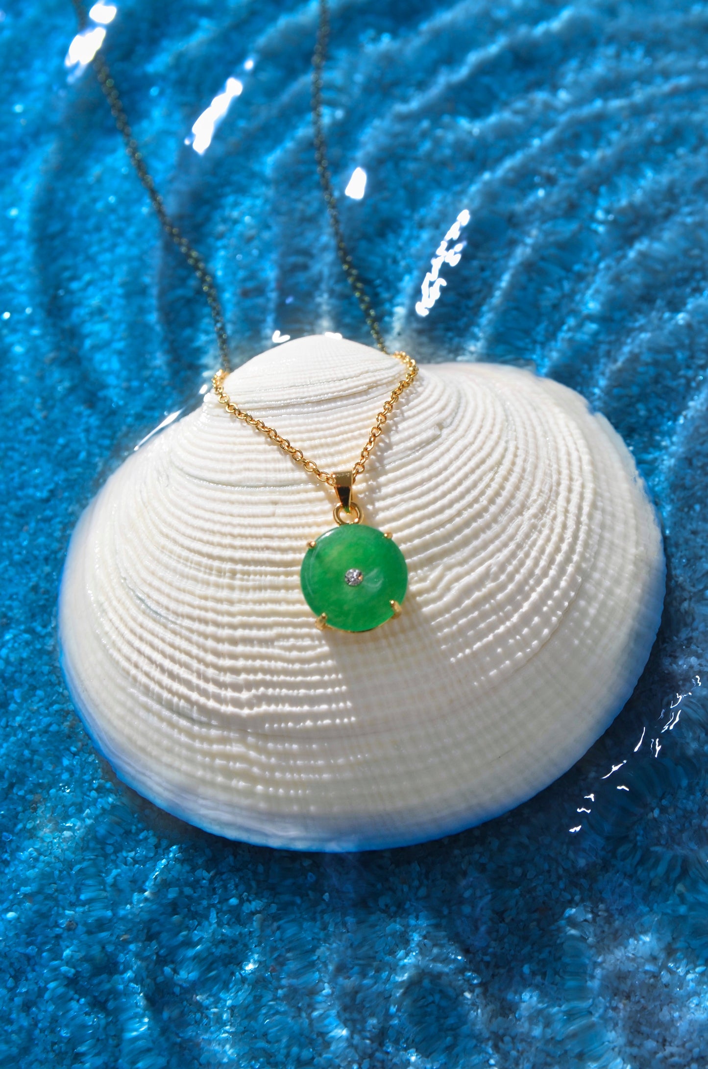 JADE GOOD LUCK AMULET NECKLACE