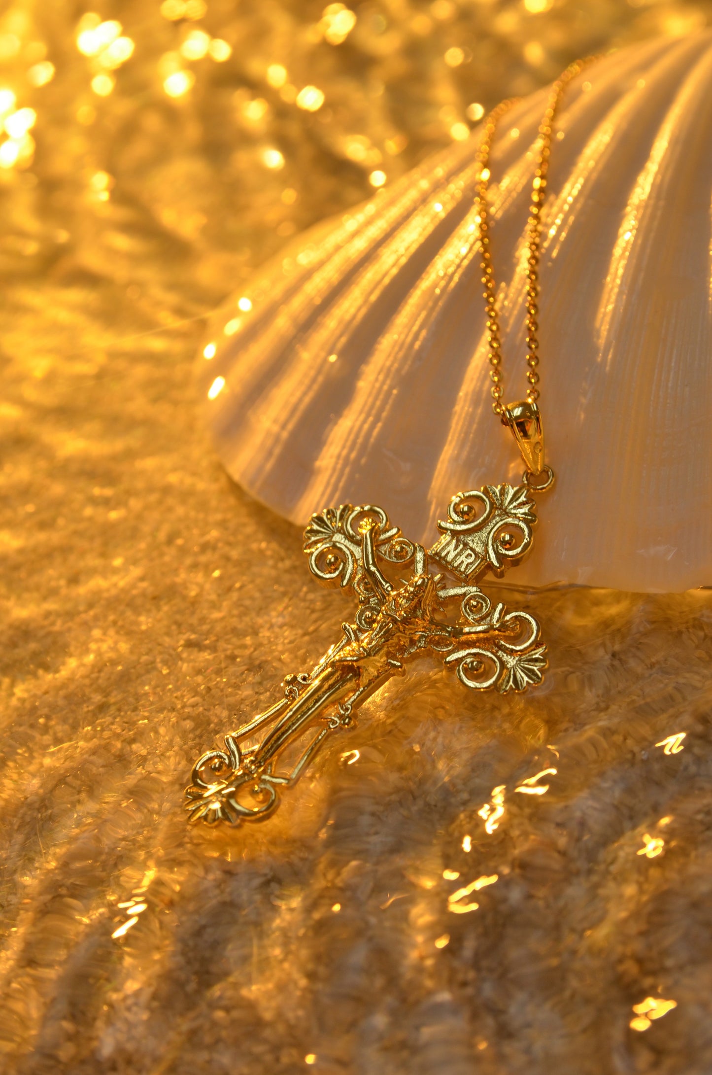 GOLDEN CROSS NECKLACE