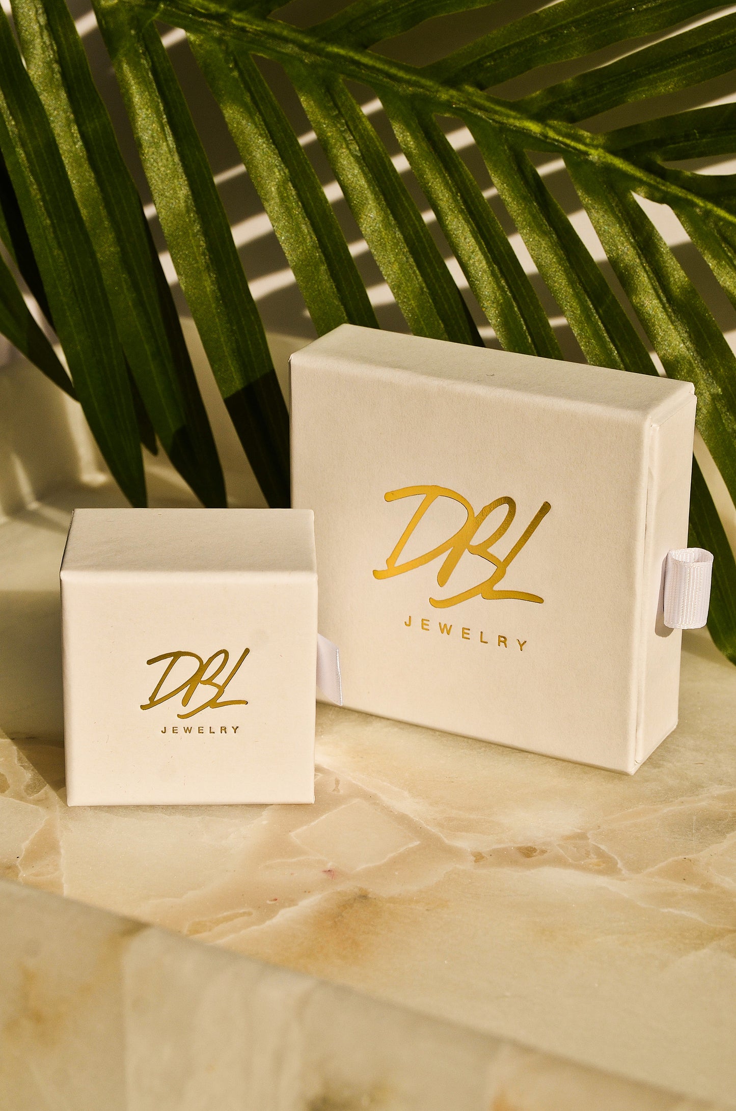 LIV BUTTERFLY NECKLACE