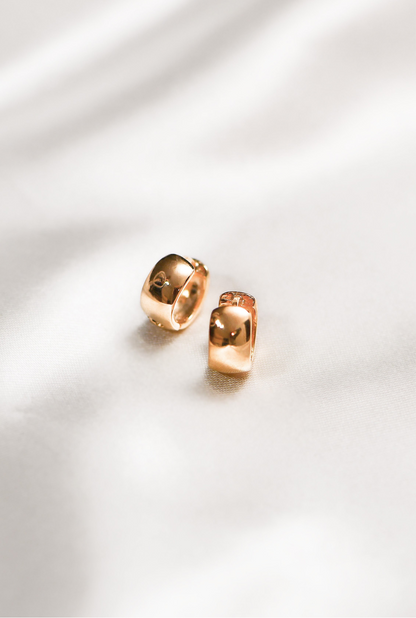 MINI MANILA HOOP EARRINGS