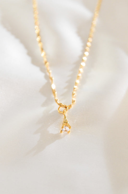 DAINTY PARIS NECKLACE