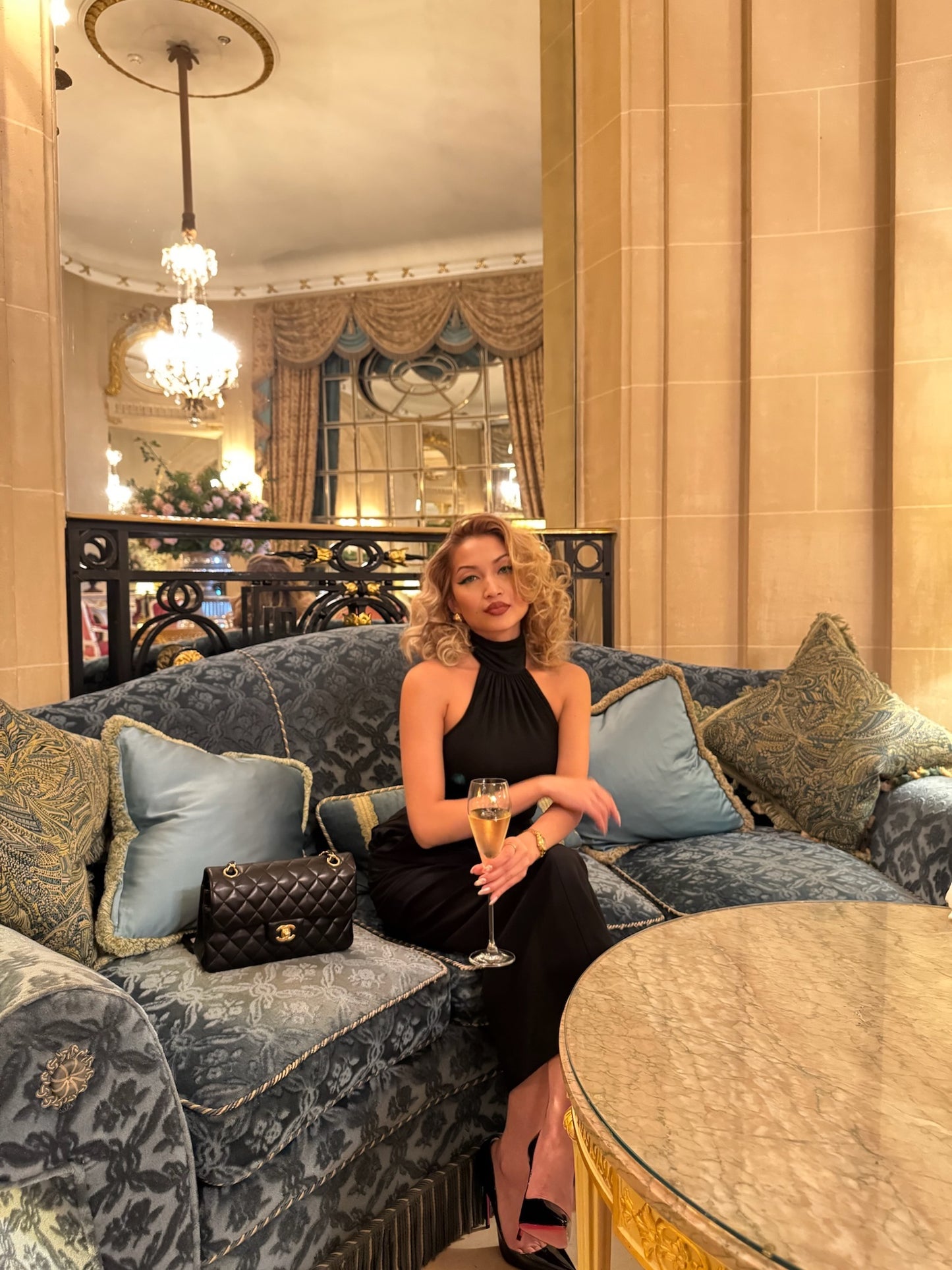 GINTO LUXURY DOME EARRINGS