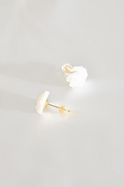 PEARL ROSE EARRINGS