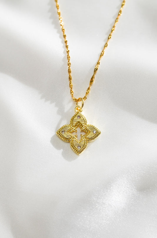 QUATREFOIL LUCKY AGIMAT NECKLACE