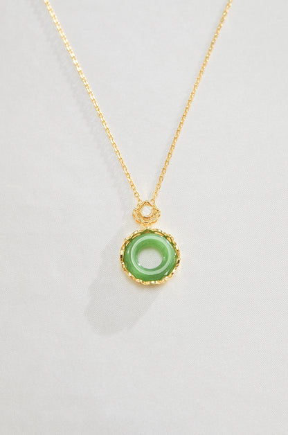 JADE GEMSTONE NECKLACE