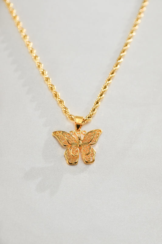 BUTTERFLY DREAM NECKLACE