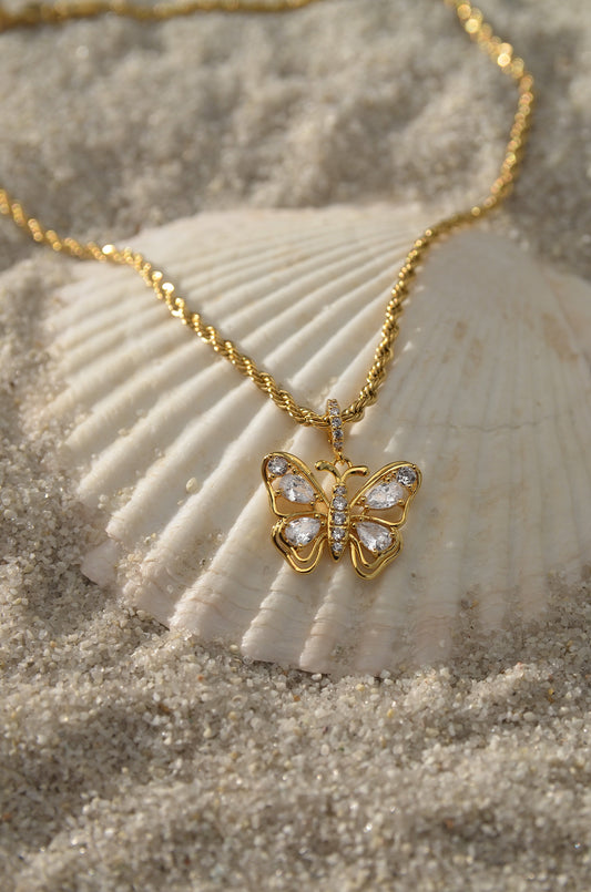 LUCKY BUTTERFLY NECKLACE