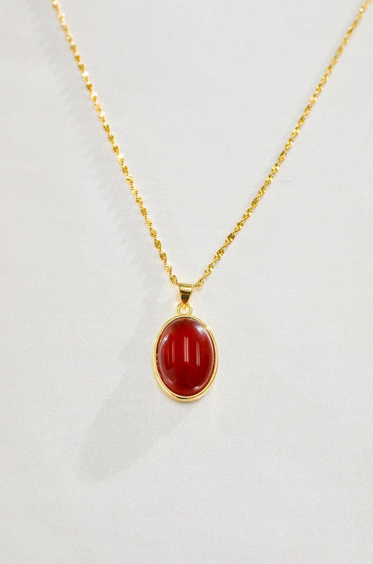 CARNELIAN ATTRACTION AMULET