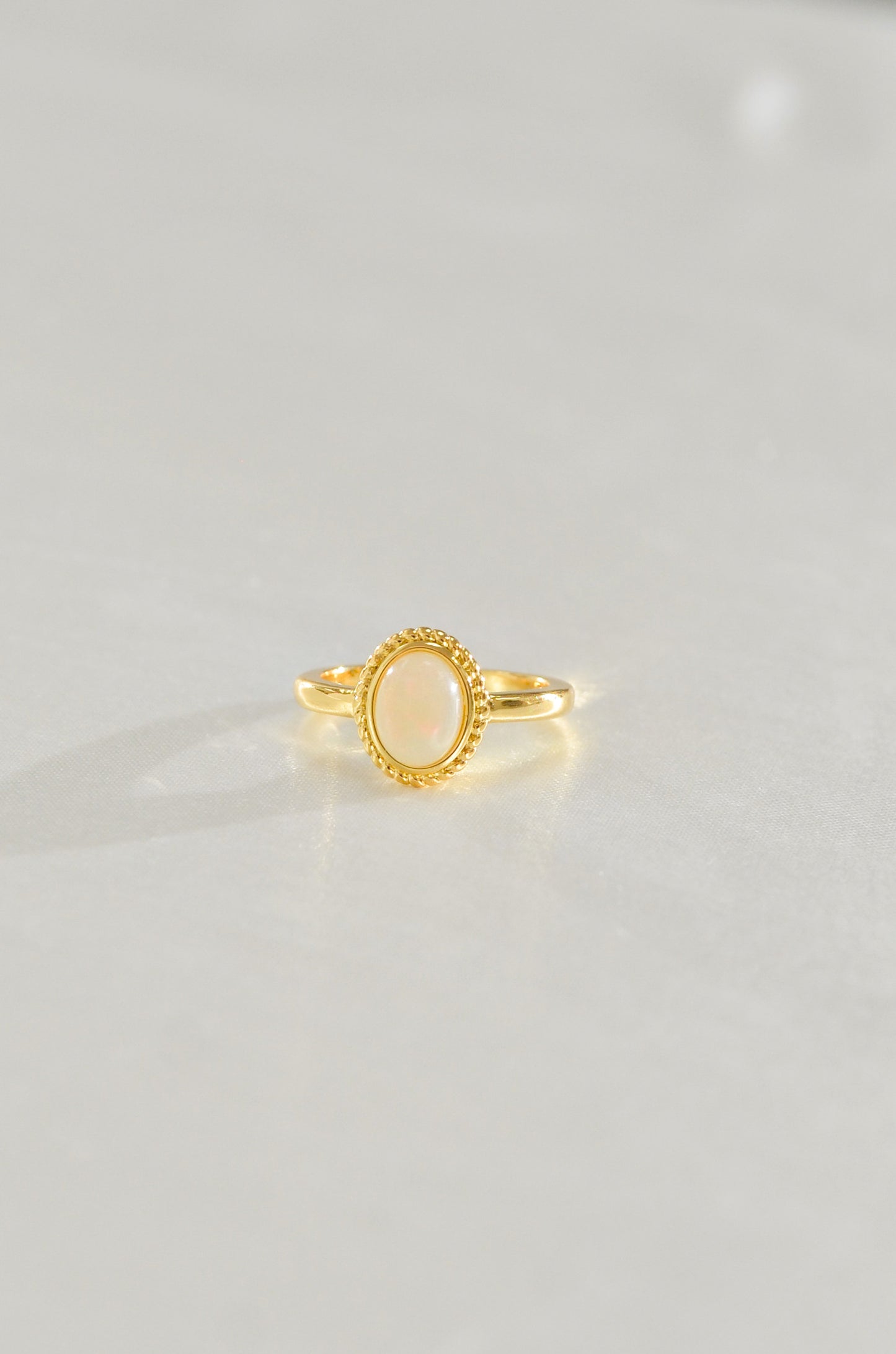 SUNSET MOONSTONE RING