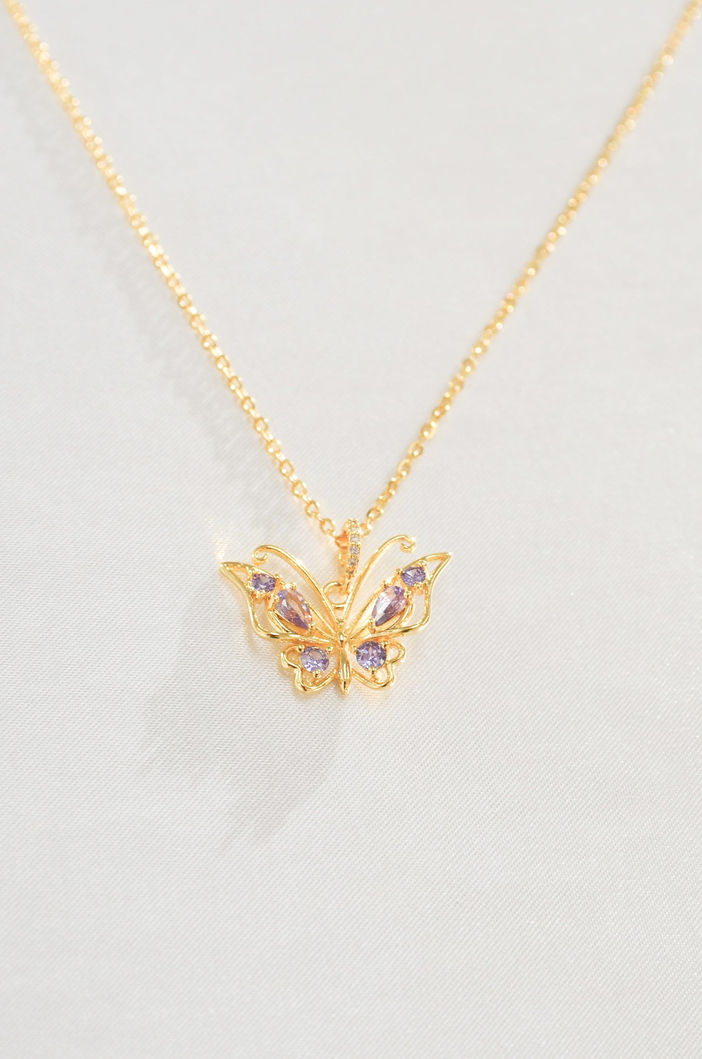 LIV BUTTERFLY NECKLACE