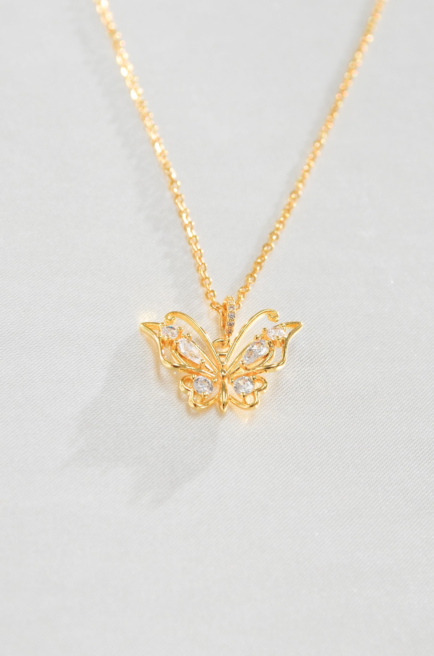 LIV BUTTERFLY NECKLACE