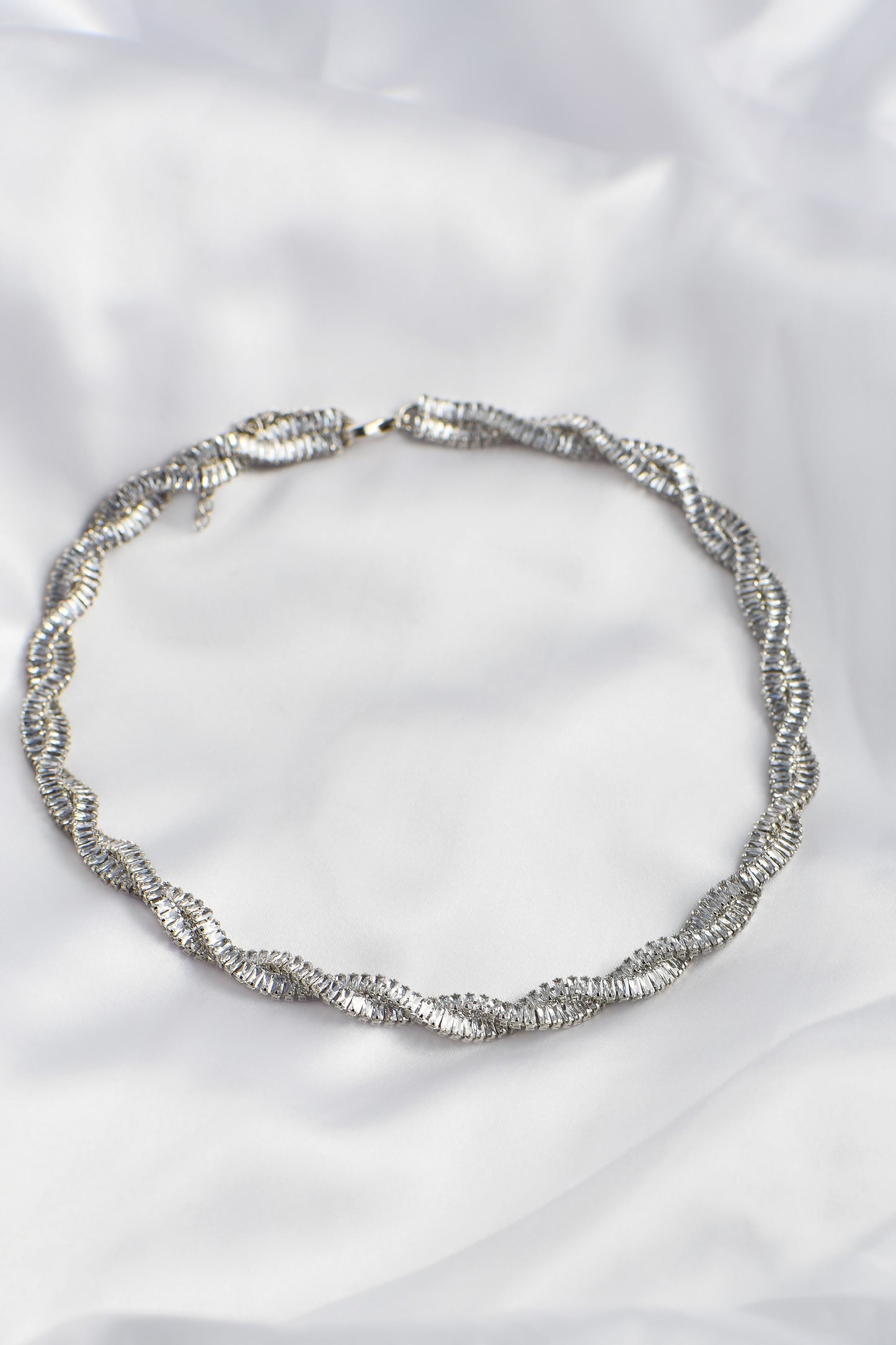 LIV DIAMOND NECKLACE