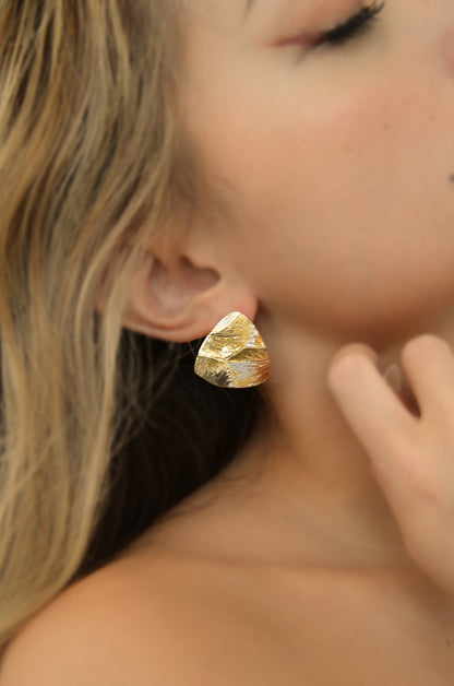 YEMA TRIANGLE EARRINGS