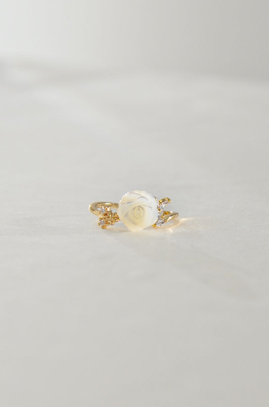 PEARL ROSE RING