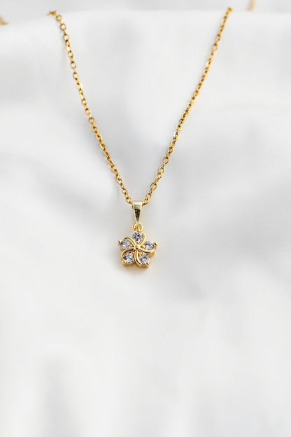 HEALING FLOWER NECKLACE