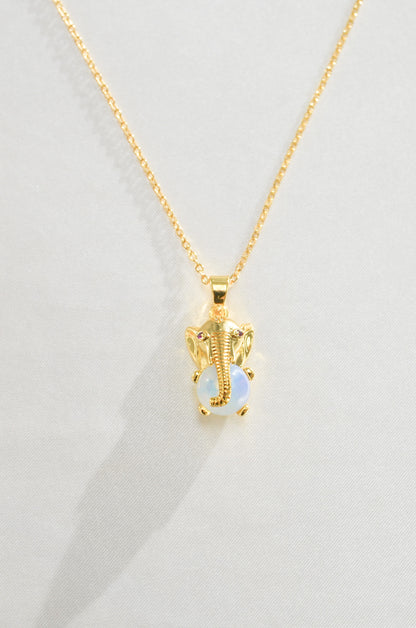 ELEPHANT GOOD LUCK CHARM NECKLACE