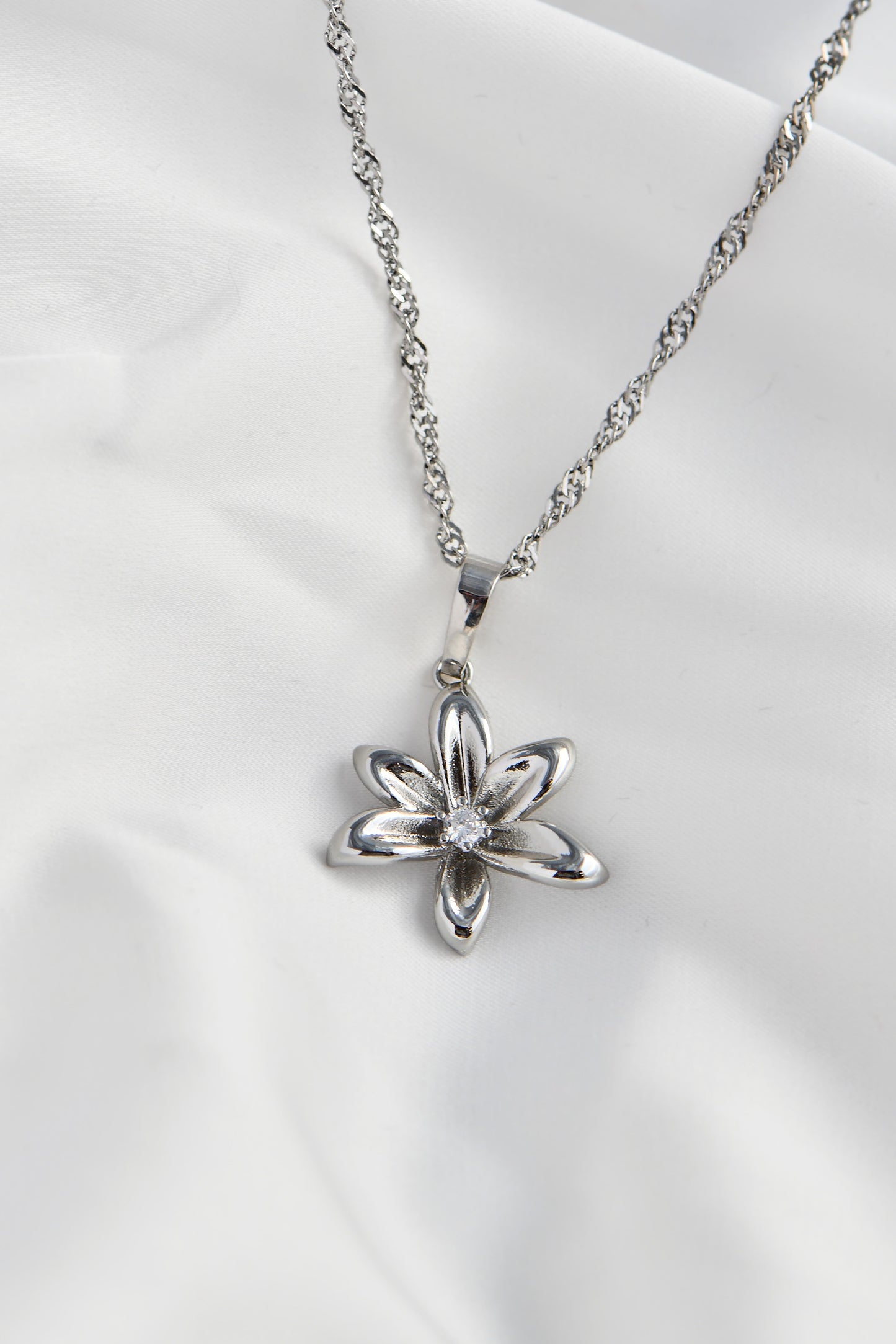 SAMPAGUITA FLOWER NECKLACE