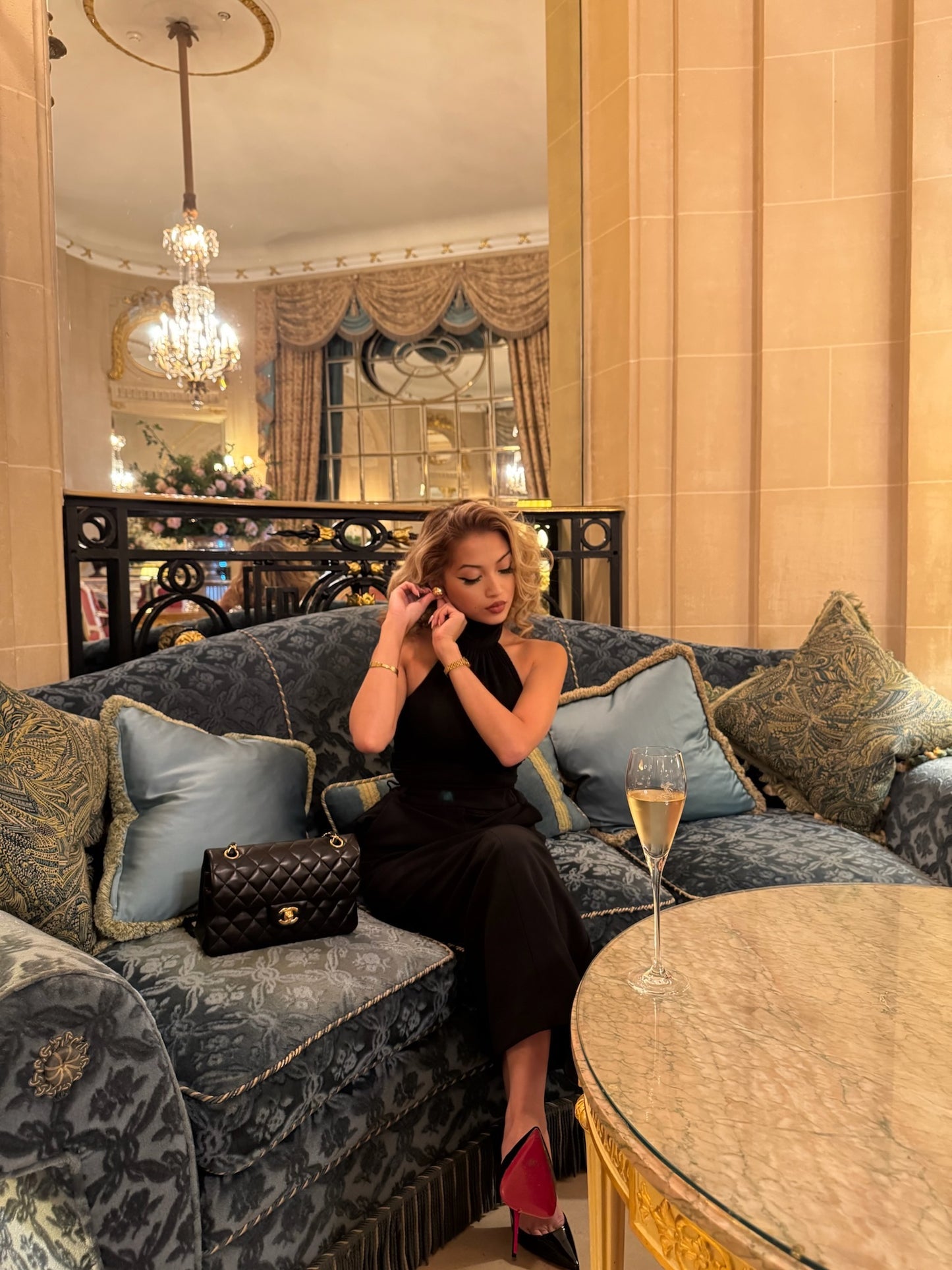 GINTO LUXURY DOME EARRINGS