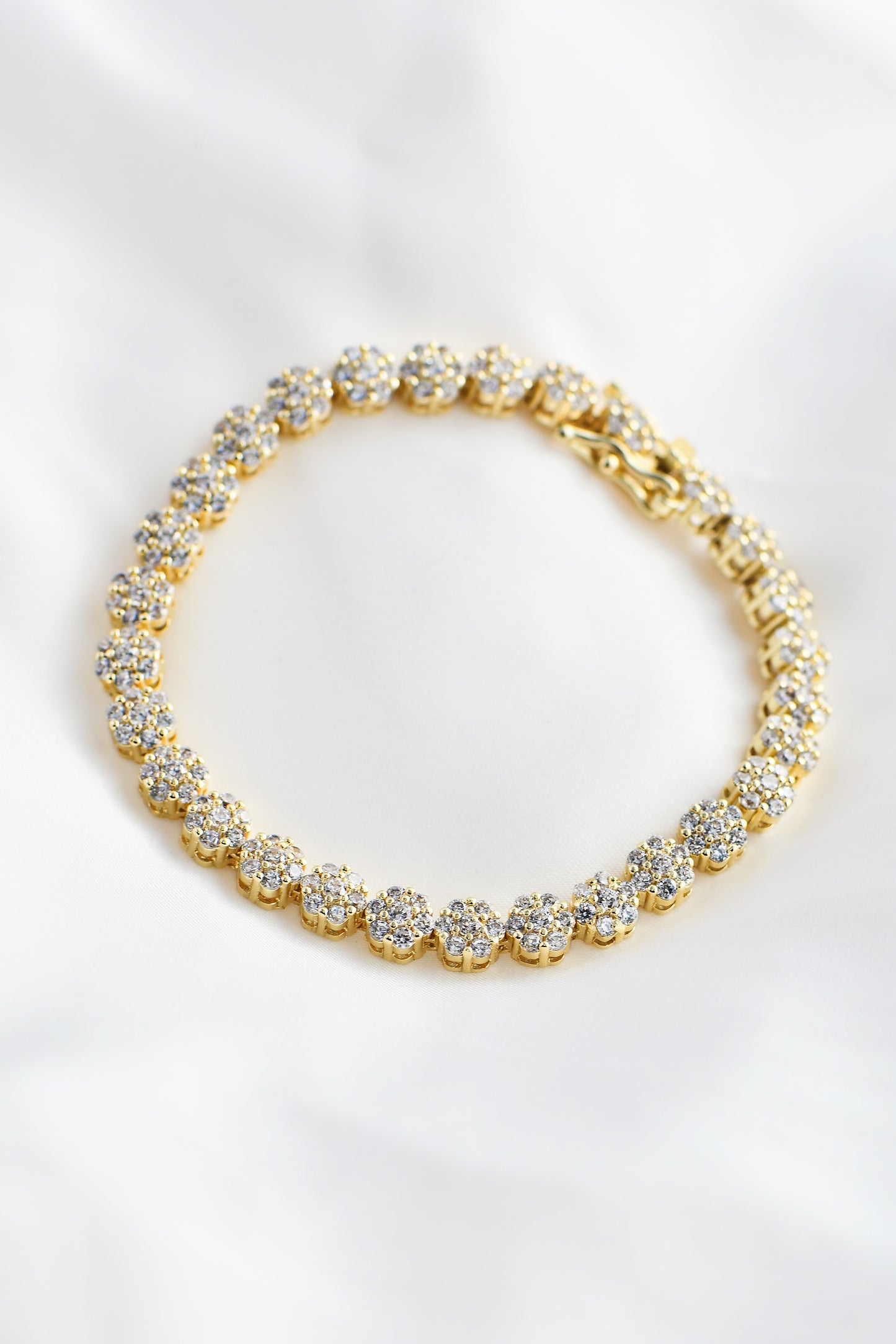 HEALING FLOWER BRACELET