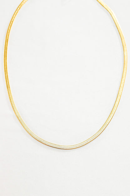 GOLD HERRINGBONE CHAIN NECKLACE