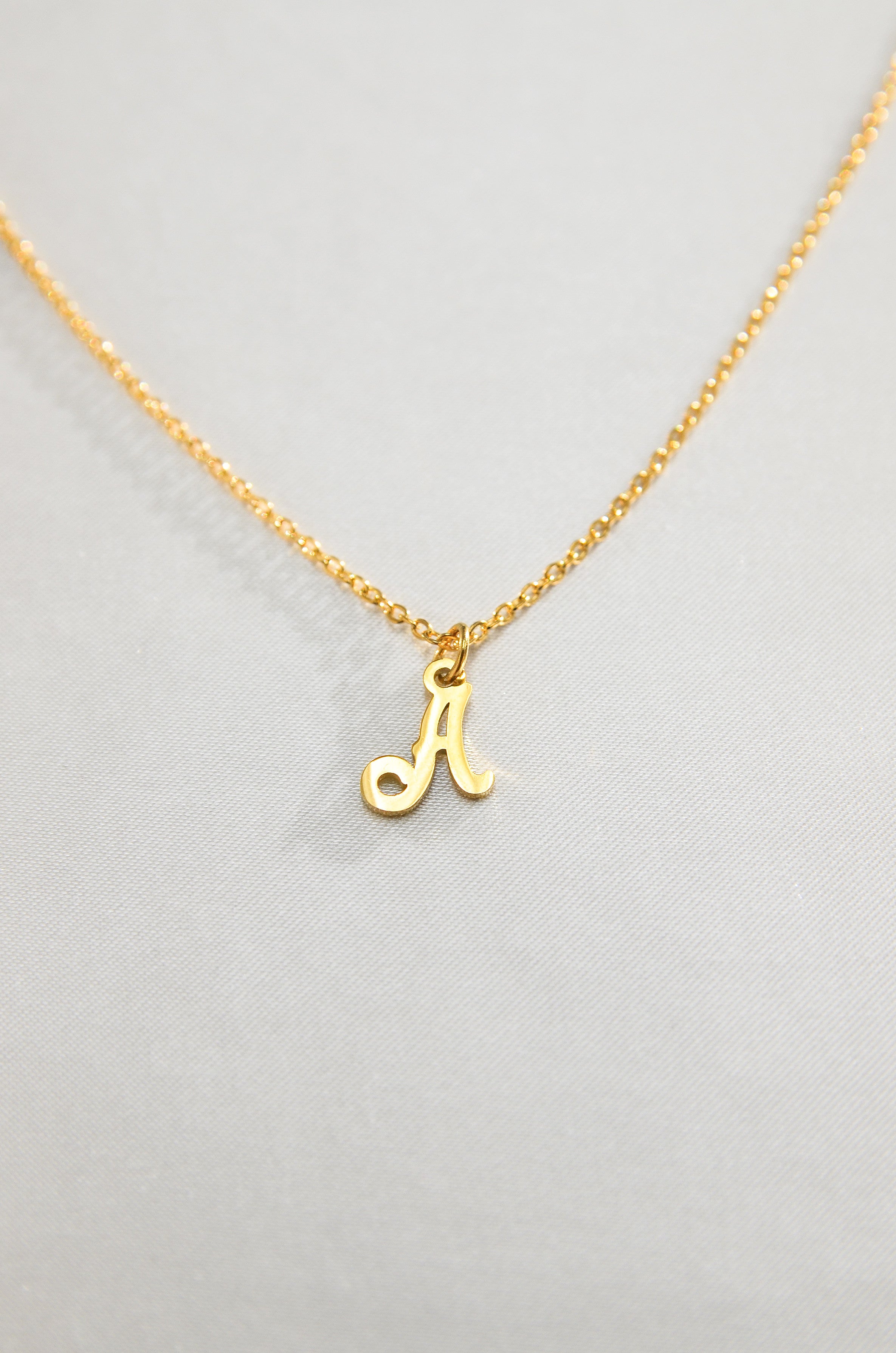 CUSTOM SCRIPT INITIAL NECKLACE II – DBL JEWELRY