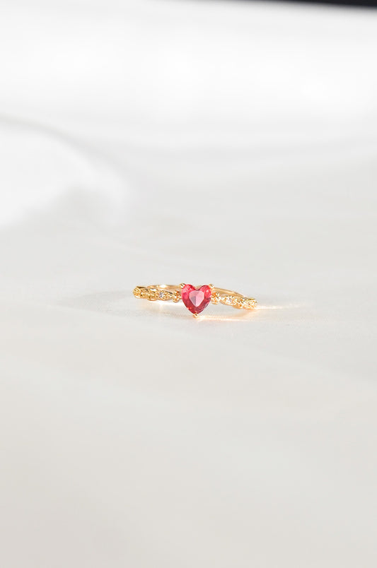 RASPBERRY HEART RING