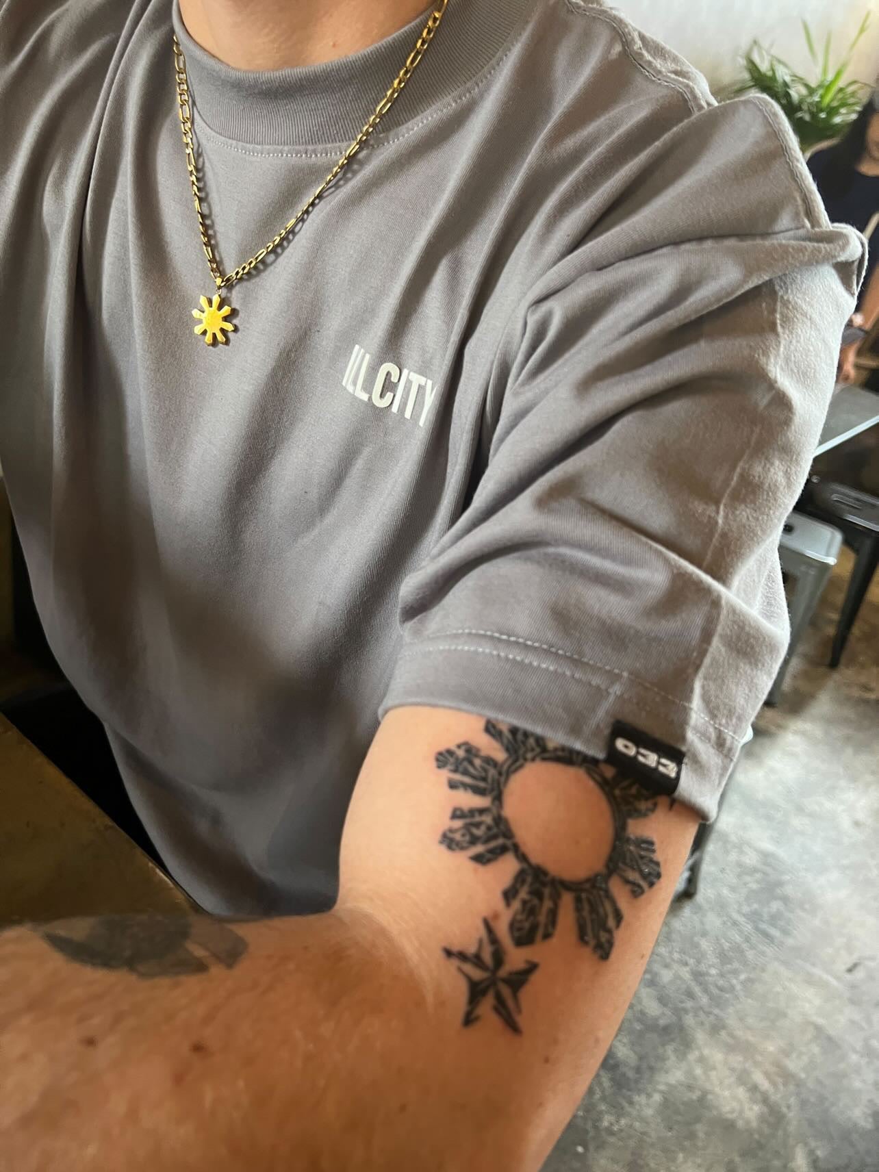 MEN'S MABUHAY SUN FIGARO NECKLACE