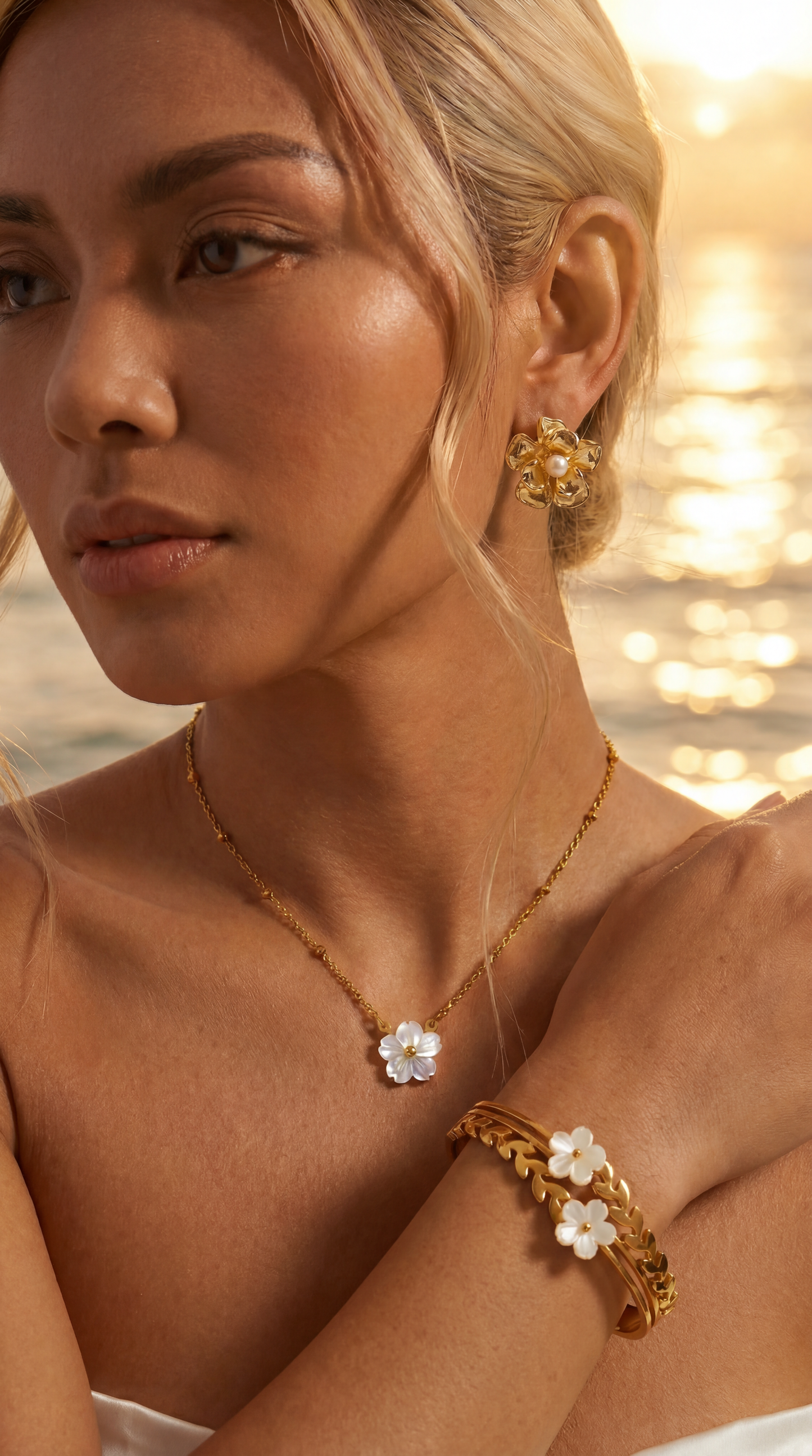 DAINTY PEARL SAMPAGUITA FLOWER NECKLACE
