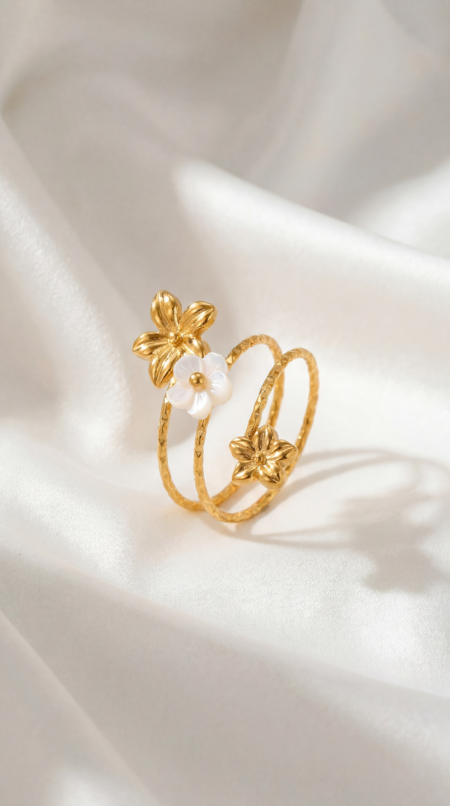 DAINTY PEARL SAMPAGUITA FLOWER RING