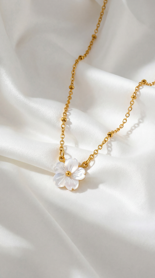 DAINTY PEARL SAMPAGUITA FLOWER NECKLACE