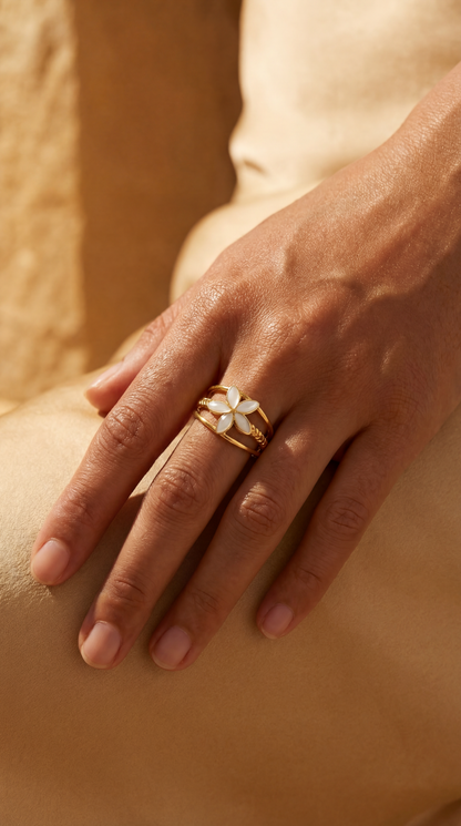 WHITE SAMPAGUITA FLOWER RING
