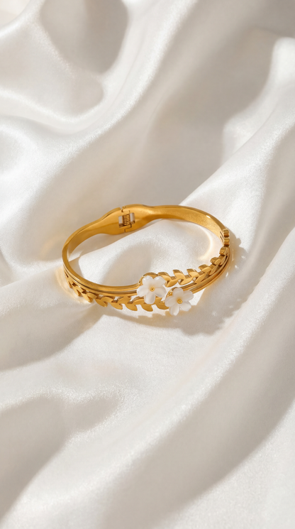 SAMPAGUITA FLOWER BANGLE BRACELET