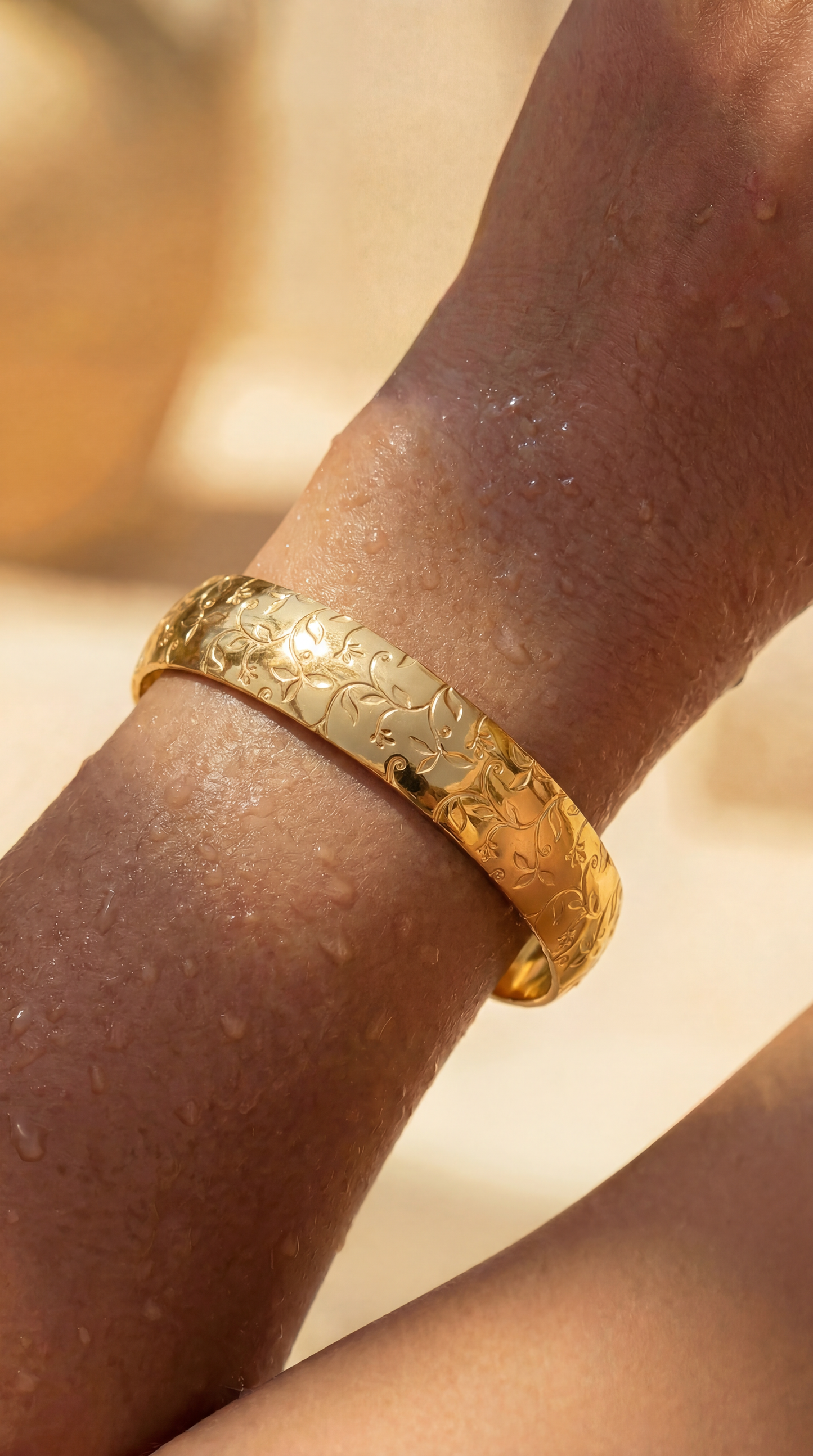 SAMPAGUITA VINE BANGLE