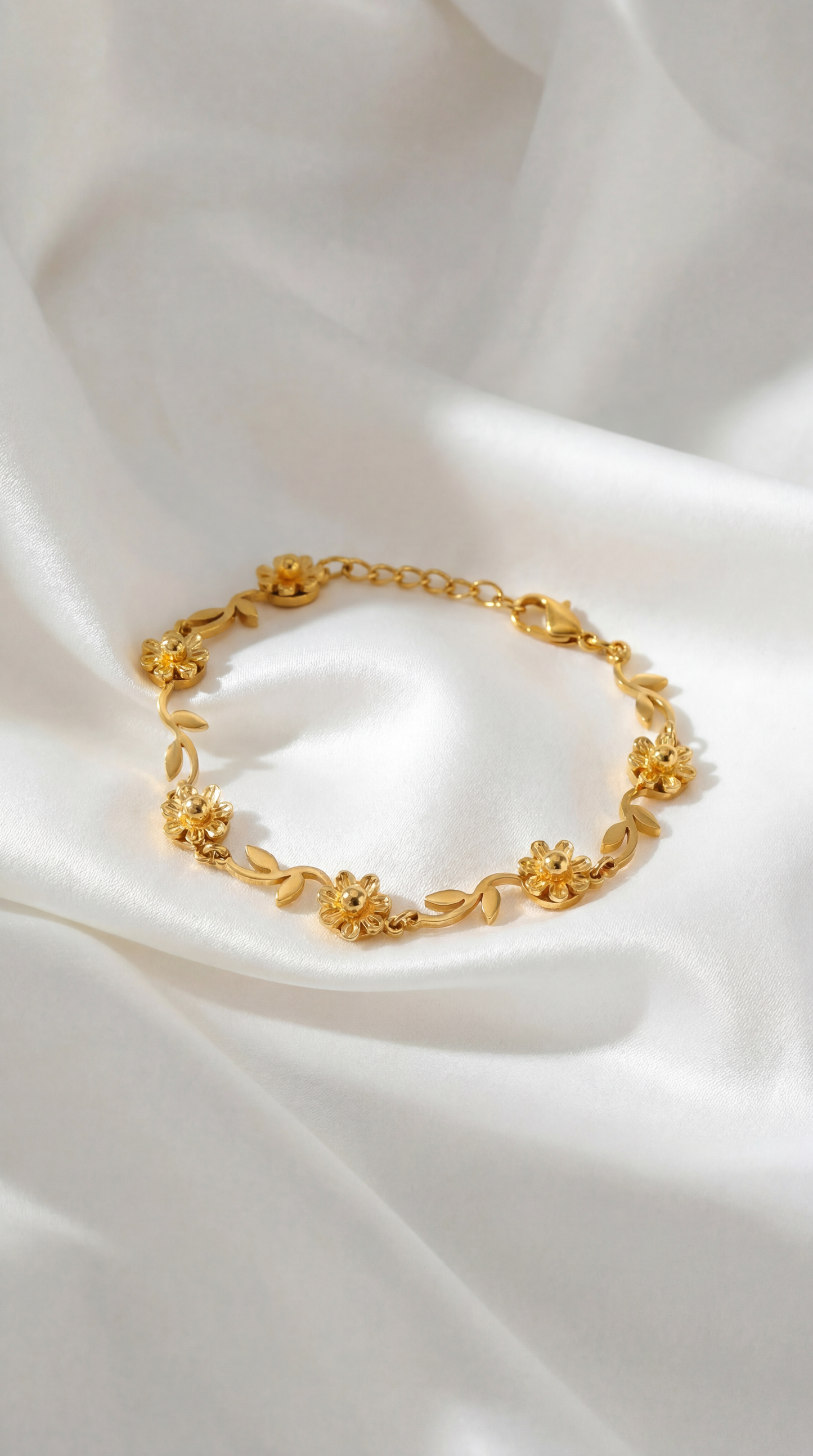 SAMPAGUITA VINE BRACELET