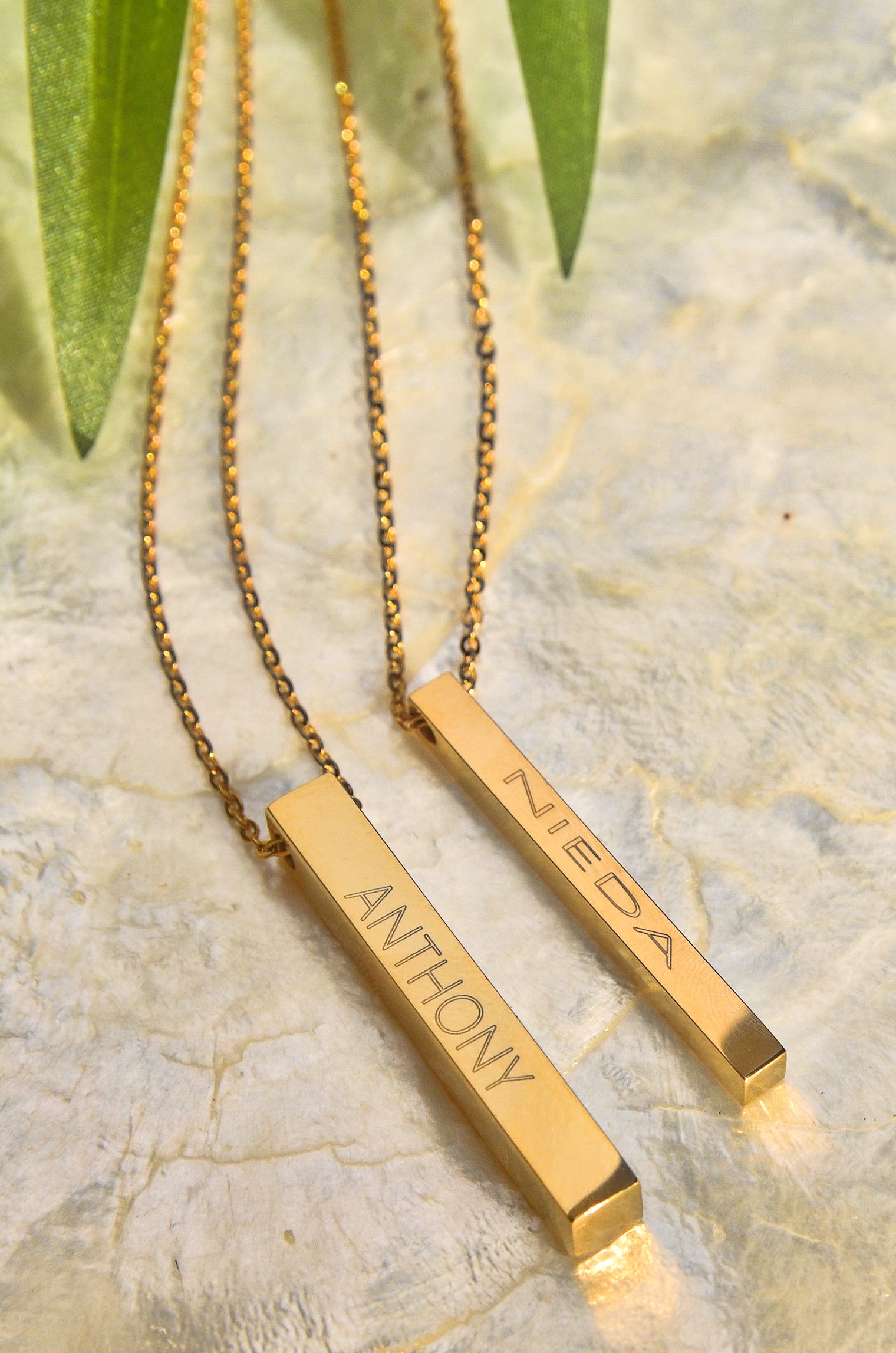 Personalized Bar Necklace Engraved Necklace Baby Name Necklace for Mom –  TheSaltyHut