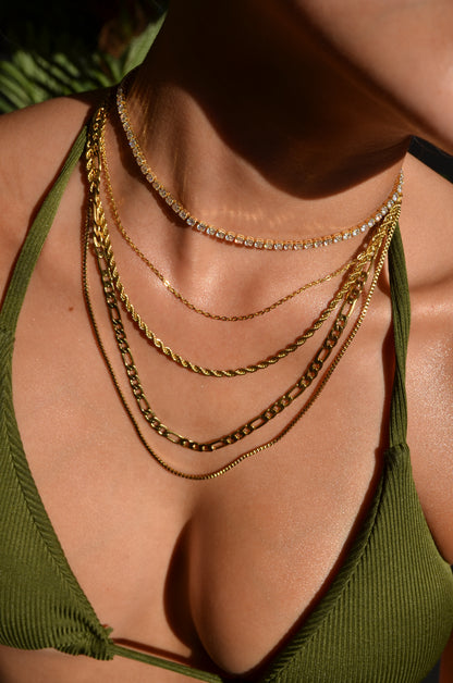 CLASSIC CHAINS: CREATE YOUR OWN LAYERED JEWELRY