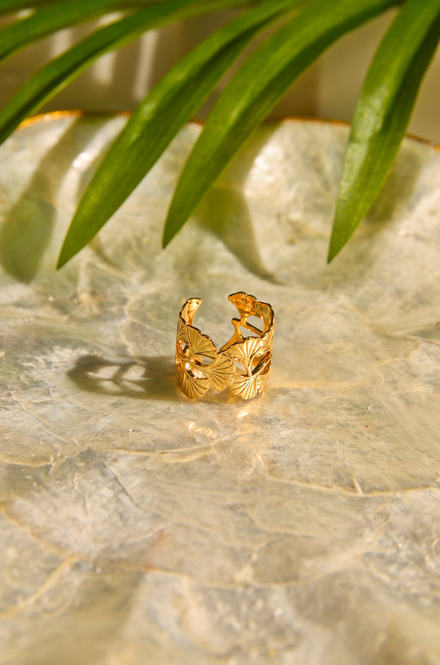 GOLD TROPICAL RING