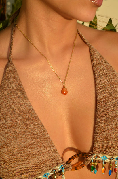 DAINTY ENERGY HEALING CRYSTAL NECKLACE